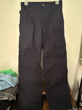 5.11 Tactical Black Cargo Pants with Multiple Pockets 30 by 30